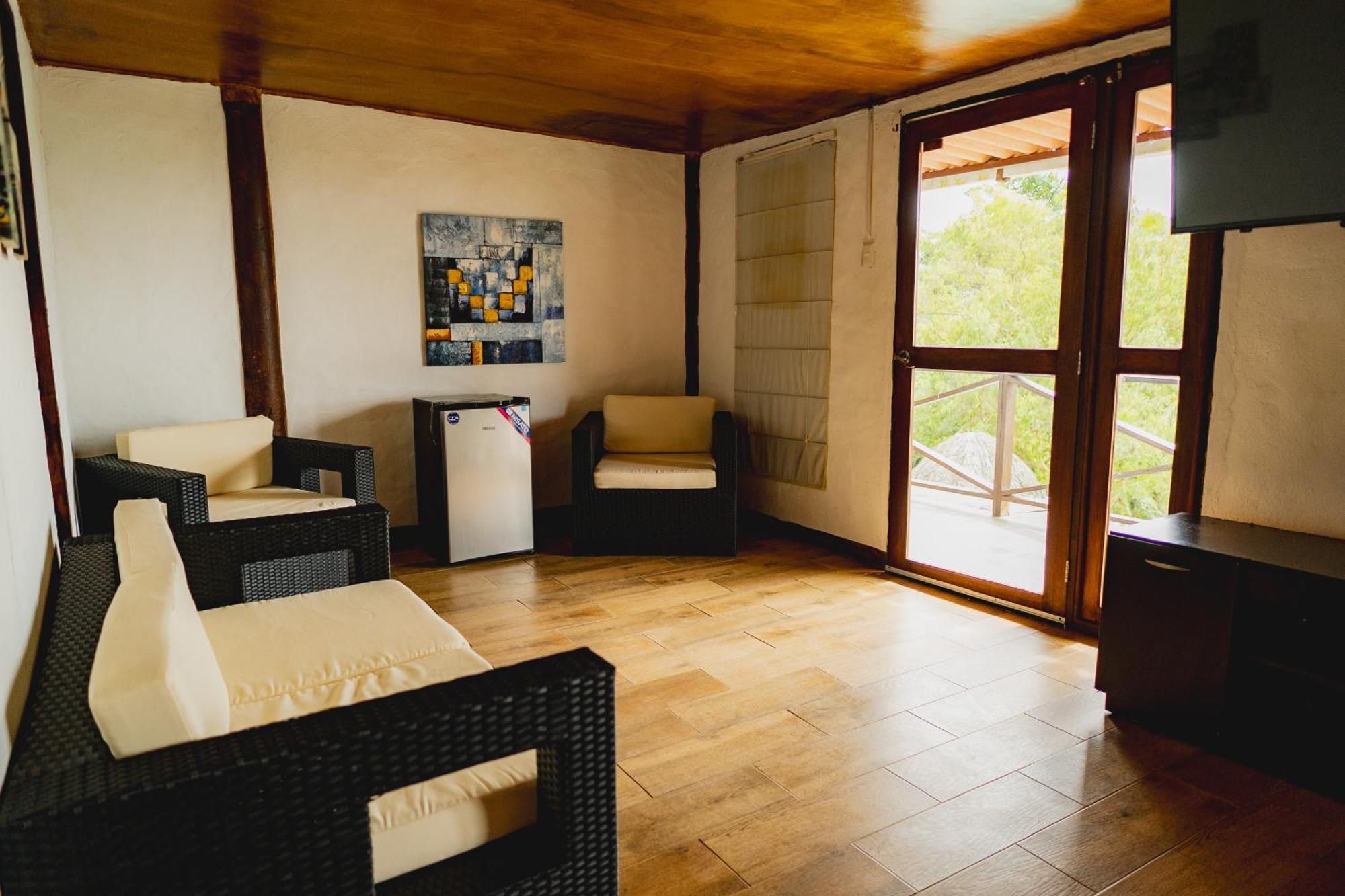 Ranchos De Chalia Panama Hotel Portobelo Eksteriør billede